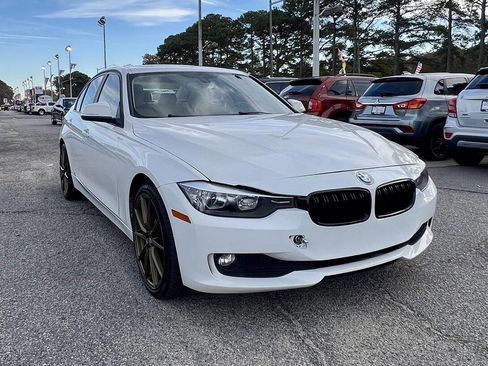 Used 2014 BMW 328i xDrive Sedan image 3