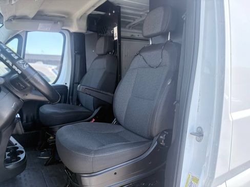 Used 2023 RAM ProMaster 2500 FWD image 28