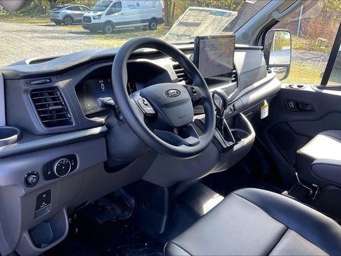 New 2026 Ford Transit 350 148 Medium Roof w/ Load Area Protection Package RWD image 6