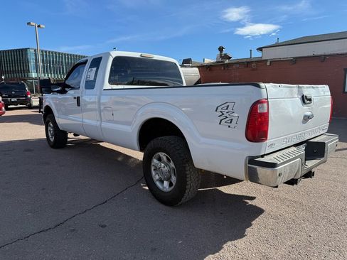 Used 2016 Ford F250 XLT w/ XLT Interior Package AWD/4WD image 5