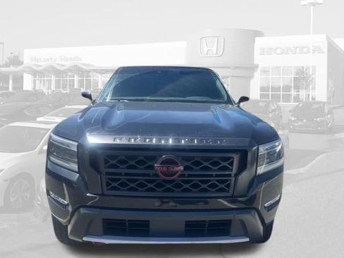 Used 2024 Nissan Frontier PRO-4X w/ Off-Road Protection Package image 18