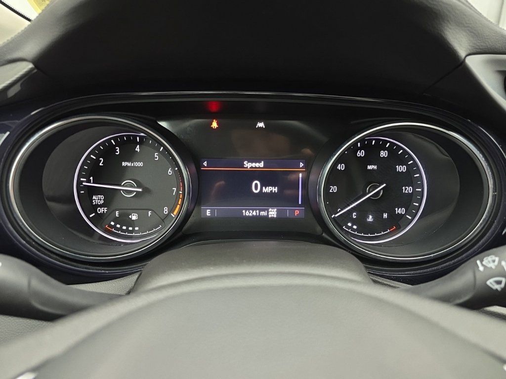 Used 2023 Buick Encore GX Preferred w/ Cold Weather Comfort Package AWD/4WD image 29