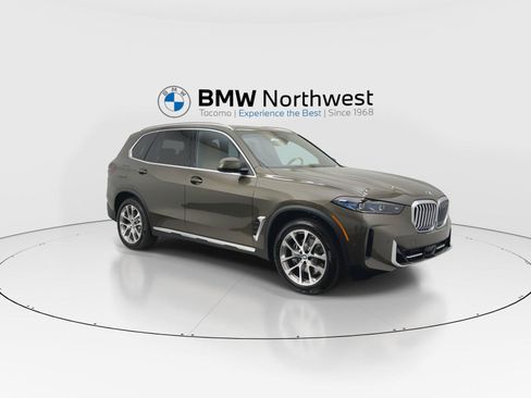 New 2026 BMW X5 xDrive40i w/ Climate Comfort Package AWD/4WD image 6