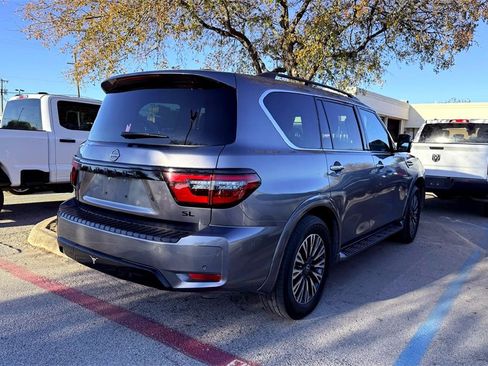 Used 2022 Nissan Armada SL w/ Midnight Edition Package image 5
