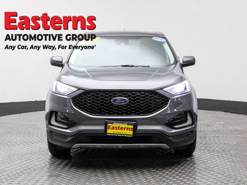 Used 2024 Ford Edge SEL image 2