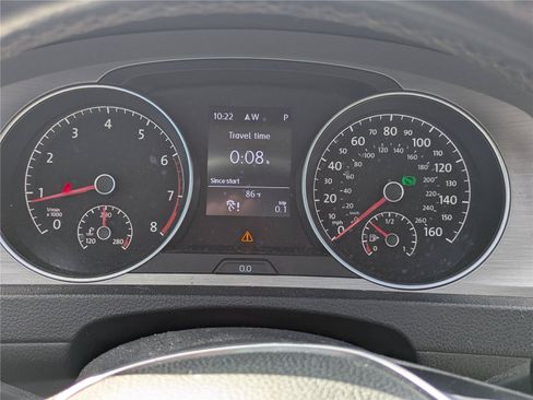 Used 2016 Volkswagen Golf SE w/ Lighting Package FWD image 33