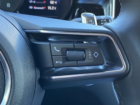 Certified 2025 Porsche Macan image 27