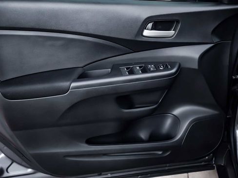 Used 2016 Honda CR-V LX image 20
