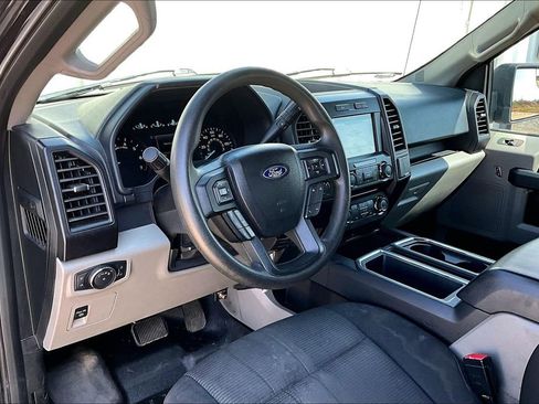 Used 2018 Ford F150 XL w/ Equipment Group 101A Mid image 16