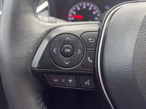 Used 2021 Toyota RAV4 XLE w/ XLE Grade Weather Package image 24