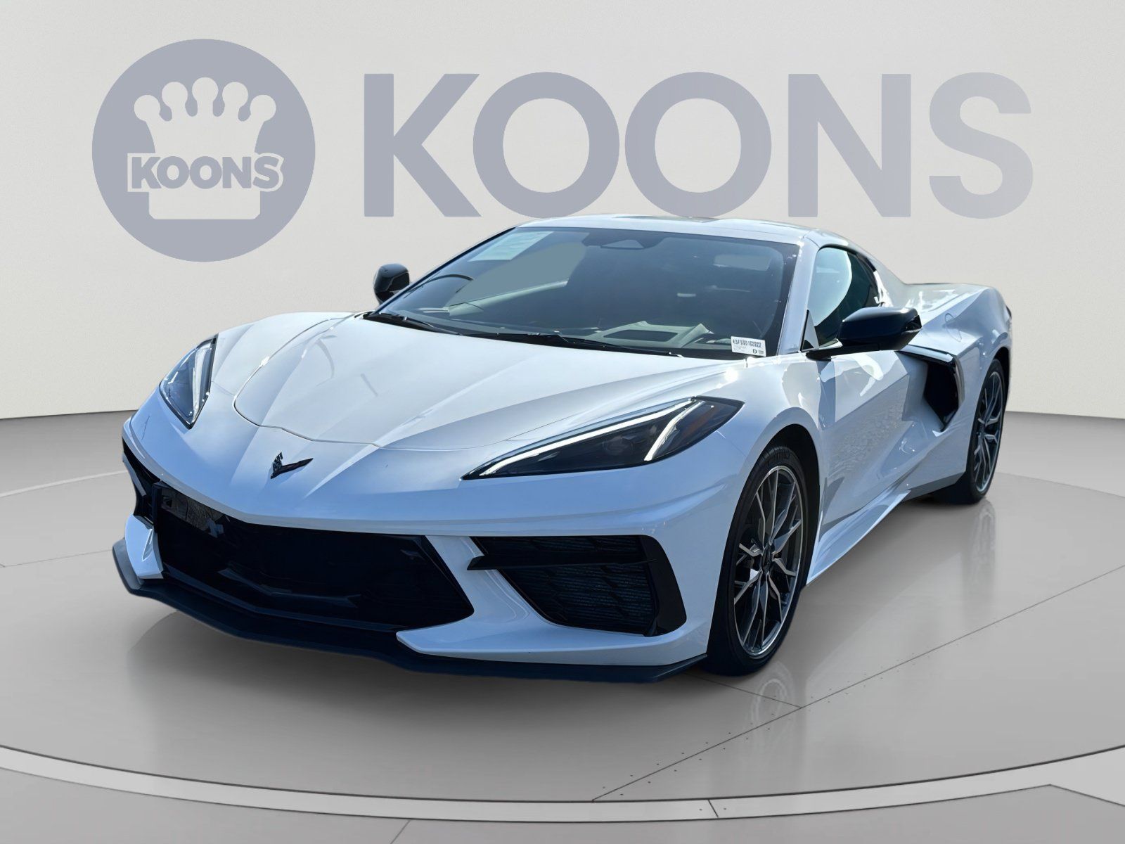 Used 2025 Chevrolet Corvette Stingray Preferred Cpe w/ Stealth Interior Trim Package RWD image 5