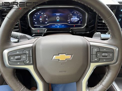 Used 2024 Chevrolet Silverado 1500 LTZ w/ Technology Package AWD/4WD image 23