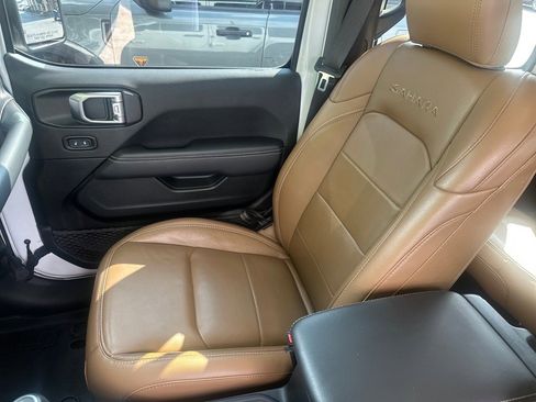 Used 2023 Jeep Wrangler Sahara w/ Cold Weather Group image 16