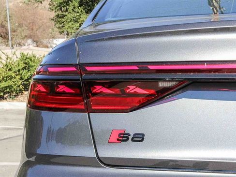 New 2025 Audi S8 image 11