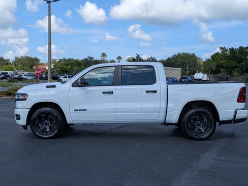 Used 2026 RAM 1500 Big Horn AWD/4WD image 3