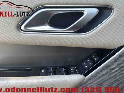 Used 2020 Land Rover Range Rover Velar S AWD/4WD image 15