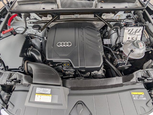 Used 2024 Audi Q5 2.0T Premium Plus AWD/4WD image 32