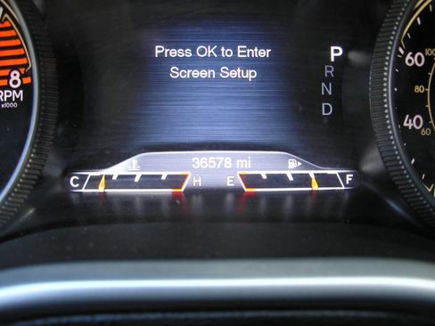 Used 2018 Jeep Cherokee Trailhawk w/ Comfort/Convenience Group image 12
