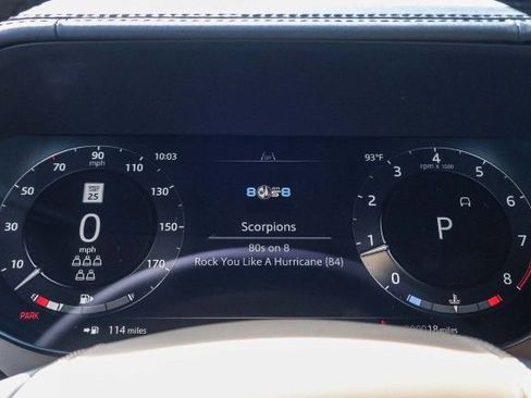 New 2025 Land Rover Range Rover Long Wheelbase SE image 22