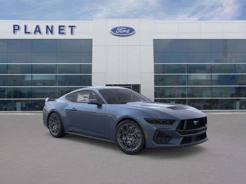 New 2026 Ford Mustang GT Premium w/ GT Performance Package RWD image 9