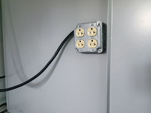 Used 2002 Dodge B3500 image 57