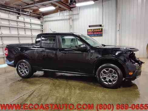 Used 2025 Ford Maverick XLT w/ 4K Tow Package AWD/4WD image 2