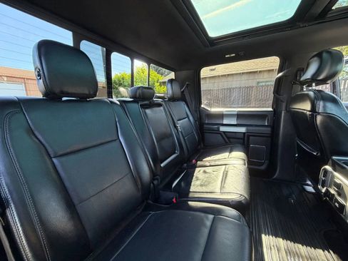 Used 2017 Ford F150 Lariat w/ Equipment Group 502A Luxury AWD/4WD image 27