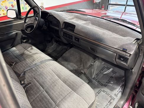 Used 1992 Ford F150 4x4 Regular Cab image 57