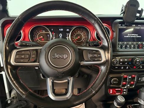 Used 2021 Jeep Wrangler Unlimited Rubicon w/ Uconnect 4C Nav & Sound Group AWD/4WD image 25