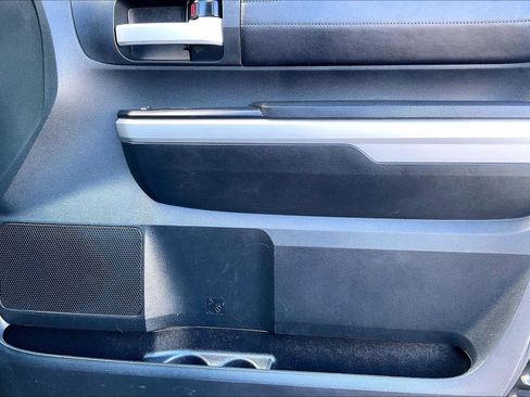 Used 2018 Toyota Tundra Limited image 22