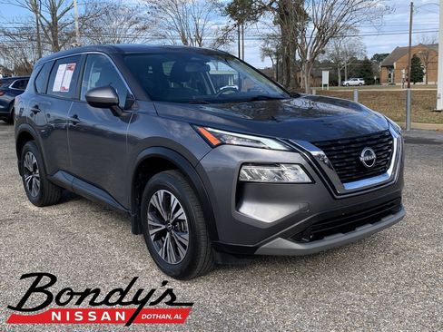 Used 2023 Nissan Rogue SV image 1