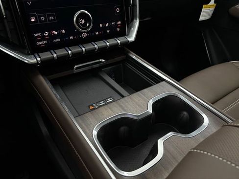 New 2026 GMC Acadia Denali Ultimate image 32