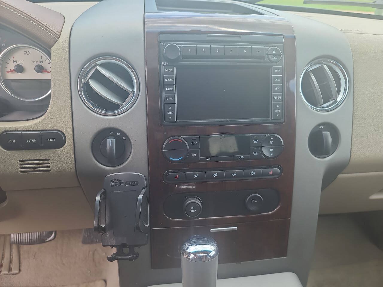 Used 2007 Ford F150 King Ranch AWD/4WD image 17
