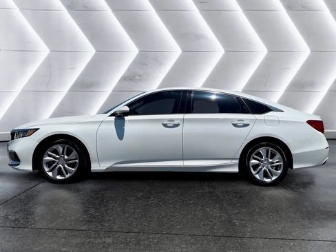 Used 2019 Honda Accord LX image 5