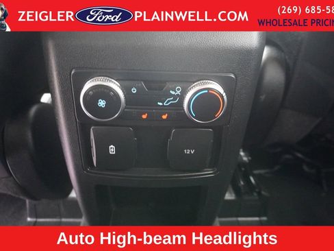 Used 2020 Ford Explorer XLT w/ Comfort Package image 13