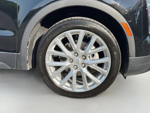 Certified 2023 Cadillac XT4 Luxury w/ Cold Weather Package AWD/4WD image 32