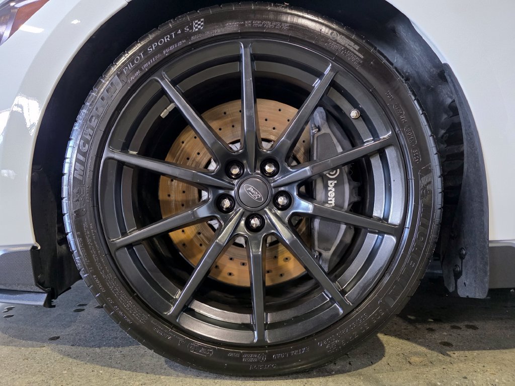 Used 2017 Ford Mustang Shelby GT350 RWD image 22