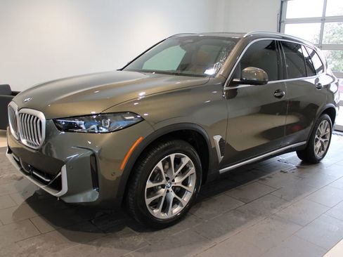 New 2026 BMW X5 xDrive40i w/ Climate Comfort Package image 10