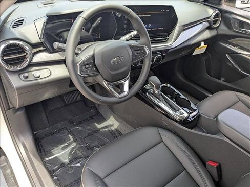 New 2026 Chevrolet Trax ACTIV w/ Driver Confidence Package FWD image 3