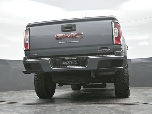 Used 2022 GMC Canyon AT4 image 21