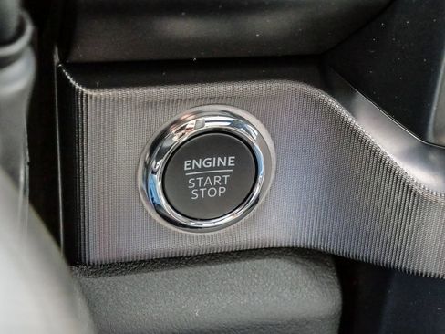 New 2026 Ford F250 Platinum AWD/4WD image 34