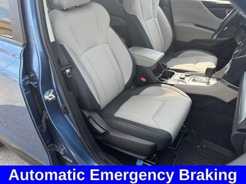 Used 2023 Subaru Forester Premium AWD/4WD image 7