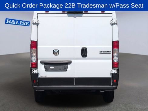 Used 2025 RAM ProMaster 2500 w/ Convenience Group FWD image 5