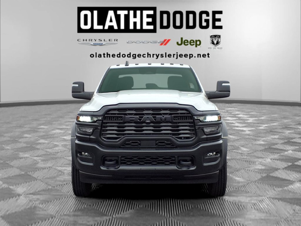 New 2026 RAM 5500 Tradesman AWD/4WD image 27