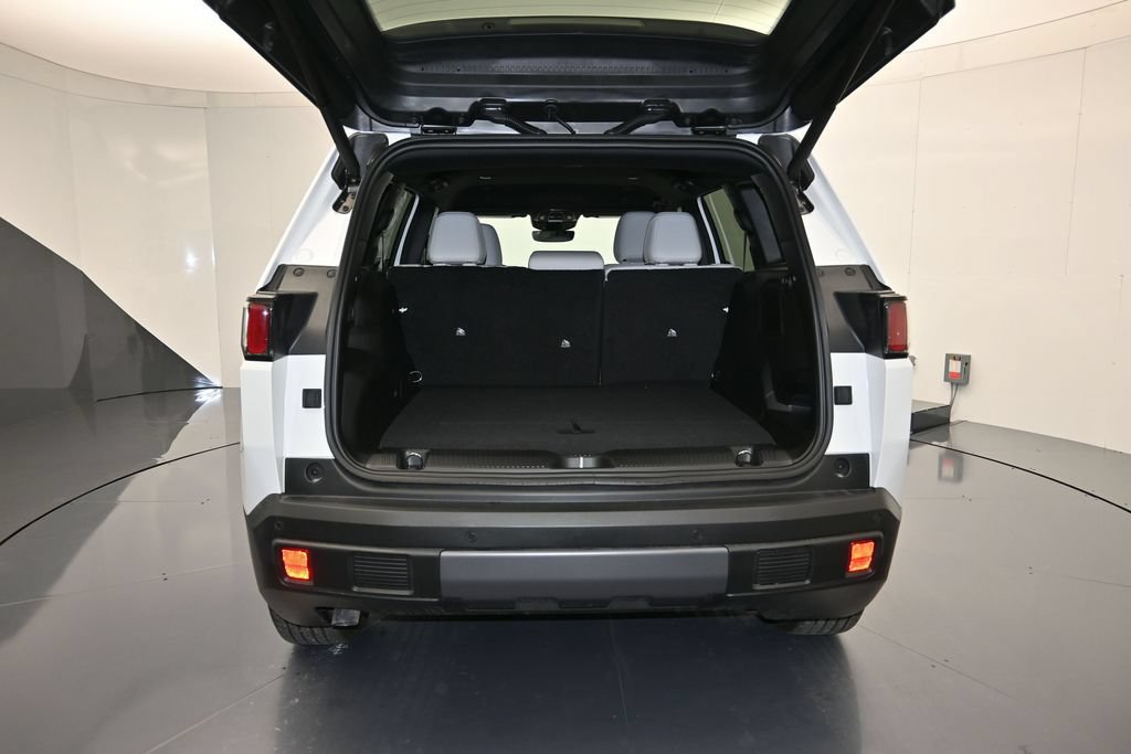 New 2026 Jeep Cherokee Limited AWD/4WD image 25