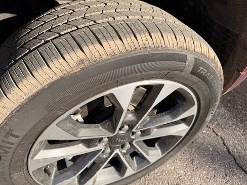 Used 2022 Jeep Grand Cherokee L Overland image 9