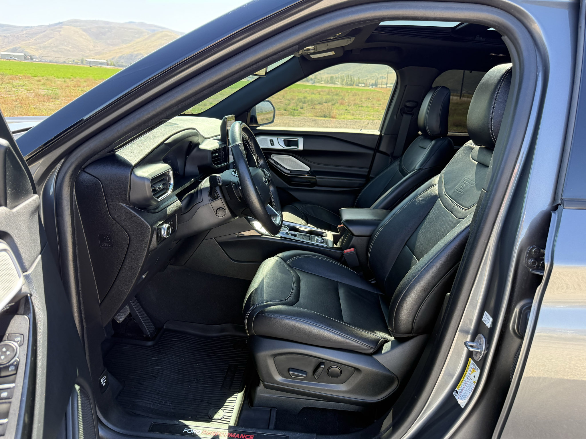 Used 2023 Ford Explorer ST w/ Equipment Group 401A AWD/4WD image 14