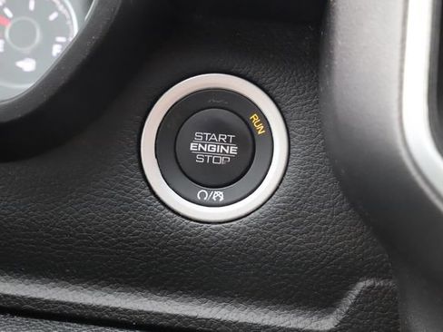 Used 2022 RAM 1500 Big Horn AWD/4WD image 28