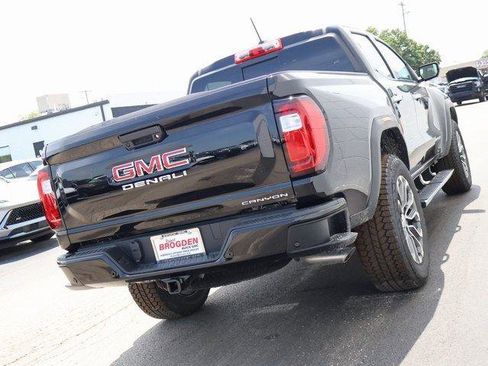 New 2025 GMC Canyon Denali image 6