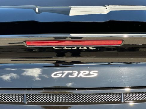 Used 2011 Porsche 911 GT3 RS RWD image 35